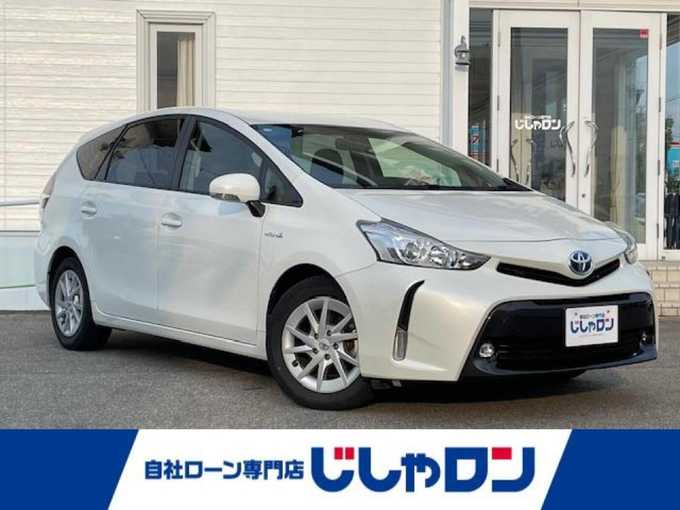 新着情報“プリウスαS”2014年式ホワイトパールクリスタルシャイン入荷しました！