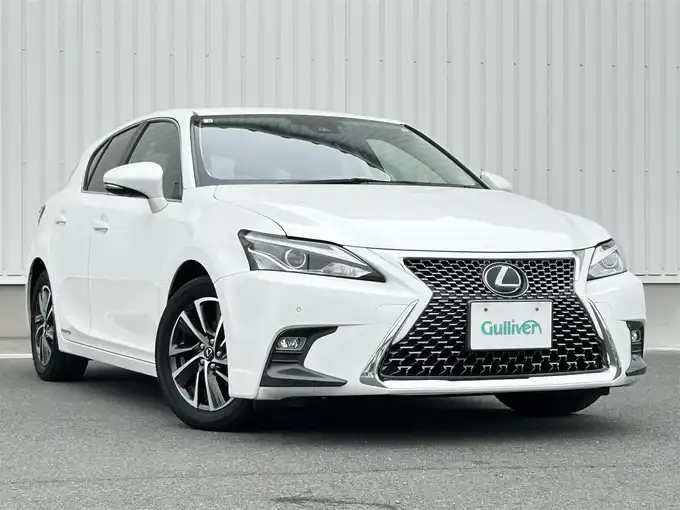 新着情報“ＣＴCT200h バージョンC”2018年式ソニッククォーツ入荷しました！