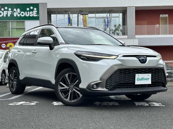 新着情報“カローラクロスハイブリッド G”2022年式プラチナホワイトパールマイカ入荷しました！