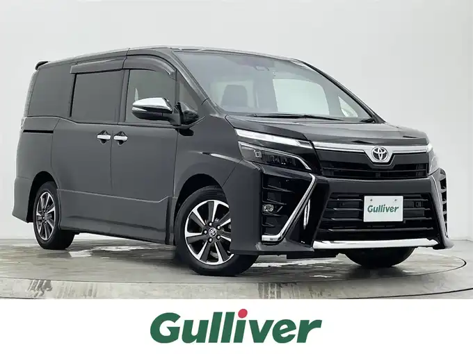 新着情報“ヴォクシーZS 煌Ⅱ”2020年式ブラック入荷しました！