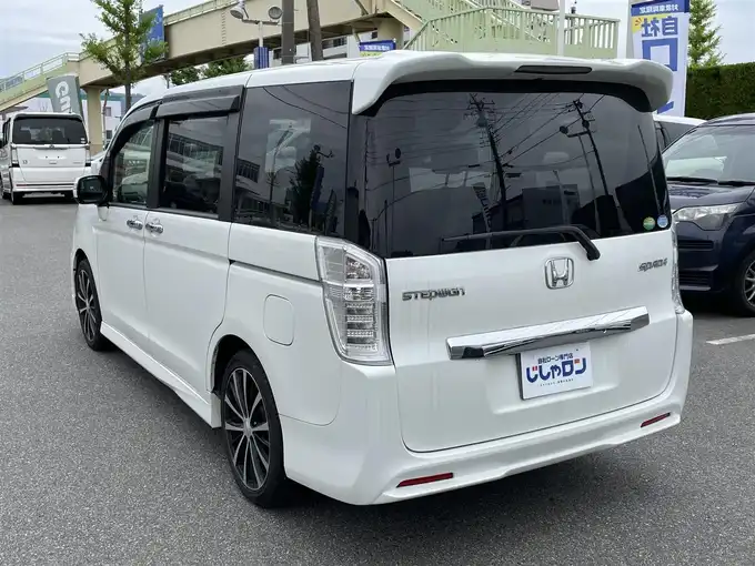 車両画像03