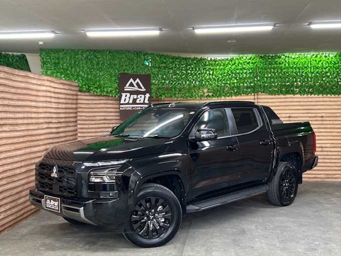 新着情報“トライトンGSR”2025年式ダイヤモンドブラックマイカ入荷しました！