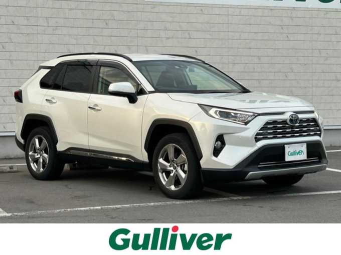 新着情報“ＲＡＶ４ハイブリッドG”2021年式ホワイトパールクリスタルシャイン入荷しました！