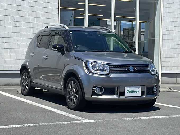 新着情報“イグニスFリミテッド セーフティパッケージ装着車”2017年式プレミアムシルバーメタリック入荷しました！