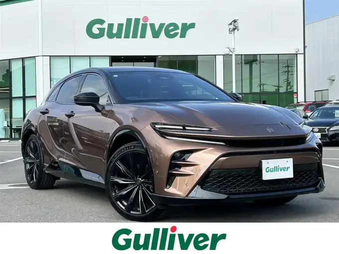 新着情報“クラウンスポーツZ”2024年式黒／ゴールド入荷しました！