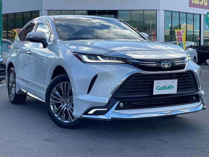 新着情報“ハリアーZ レザーパッケージ”2023年式プラチナホワイトパールマイカ入荷しました！