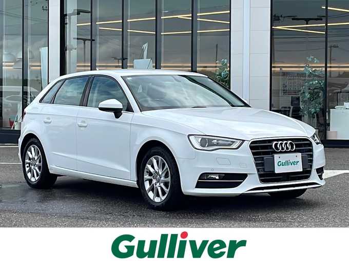 新着情報“Ａ３スポーツバック1．4TFSI”2016年式パール入荷しました！