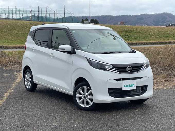 新着情報“デイズX”2024年式ホワイトパール入荷しました！