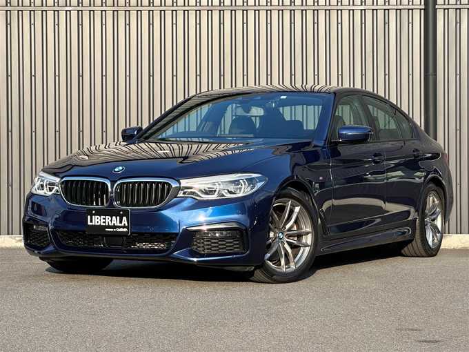新着情報“５シリーズ523d xDrive Mスピリット”2020年式メディテラニアンブルー入荷しました！