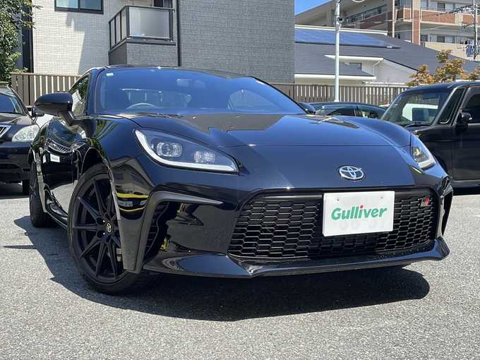 新着情報“ＧＲ８６RZ”2025年式クリスタルブラックシリカ入荷しました！