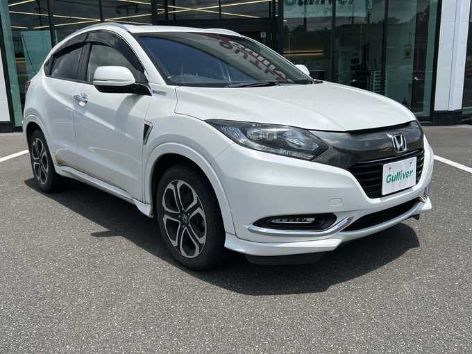 新着情報“ヴェゼルハイブリッドZ・ホンダセンシング”2017年式ホワイトオーキッドパール入荷しました！