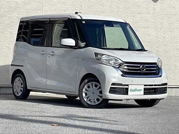 新着情報“デイズルークスX”2018年式ホワイトパール入荷しました！