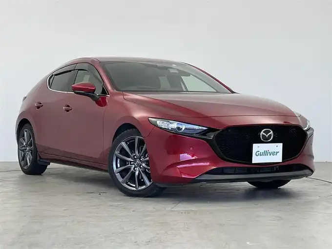 新着情報“ＭＡＺＤＡ３ファストバック15Sツーリング”2020年式ソウルレッドクリスタルM入荷しました！