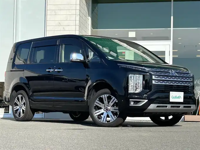 新着情報“デリカＤ：５P”2022年式アメジストブラック入荷しました！