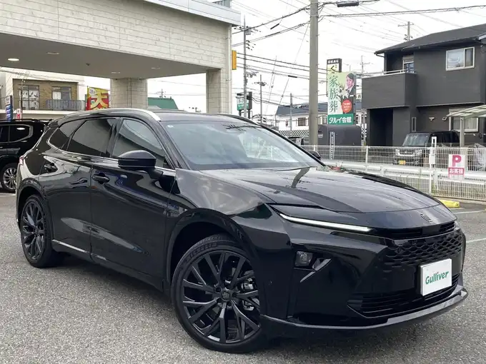新着情報“クラウンエステートZ”2025年式ブラック入荷しました！