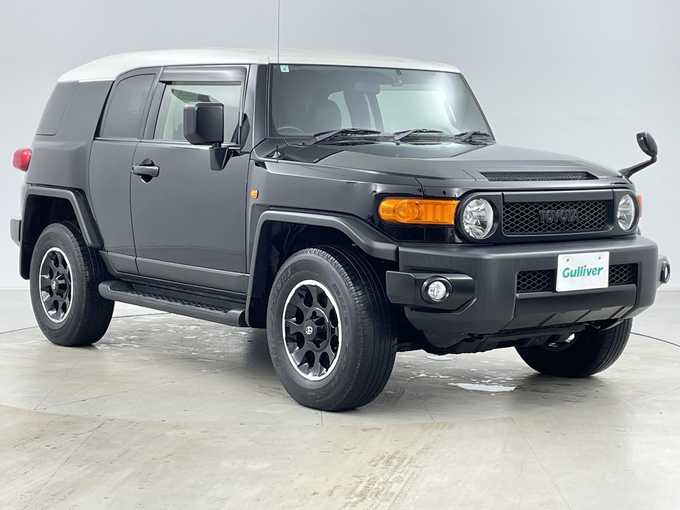 新着情報“ＦＪクルーザーブラックカラーパッケージ”2017年式ブラック/ホワイト入荷しました！