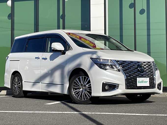 新着情報“エルグランド250ハイウェイスタープレミアム”2020年式ピュアホワイトパール入荷しました！