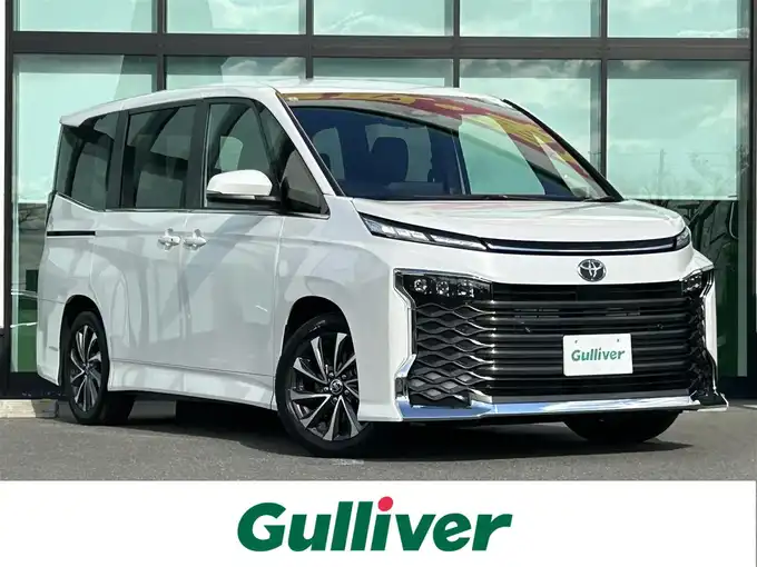 新着情報“ヴォクシーS－Z”2025年式ホワイトパールクリスタルシャイン入荷しました！