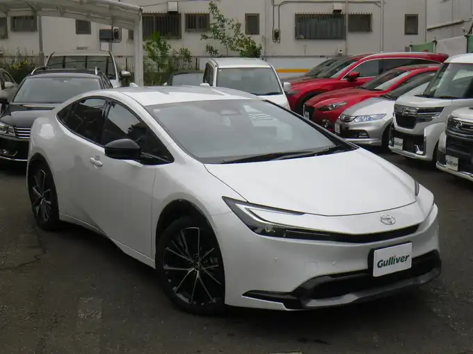 新着情報“プリウスZ”2024年式プラチナホワイトパールマイカ入荷しました！