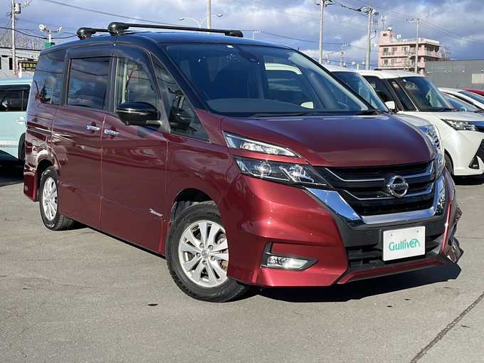 新着情報“セレナハイウェイスター”2017年式マルーンレッド 2トーン入荷しました！