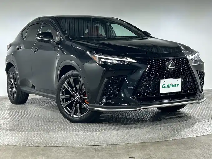 新着情報“ＮＸNX350h Fスポーツ”2023年式グラファイトブラックガラスフレーク入荷しました！