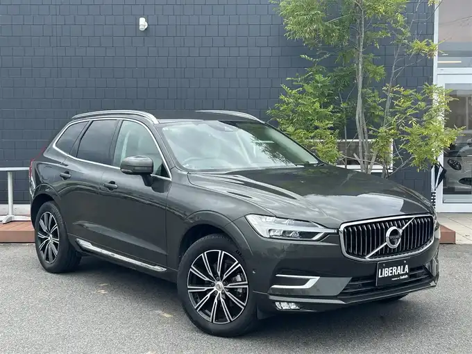新着情報“ＸＣ６０D4 AWD Rデザイン”2019年式グレーⅡ入荷しました！