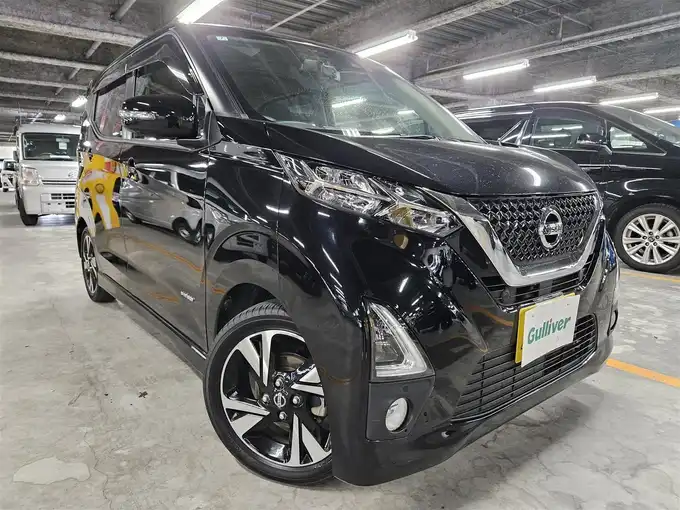 新着情報“デイズハイウェイスター Gターボ”2020年式ブラック入荷しました！