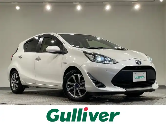 新着情報“アクアSスタイルブラック”2020年式ホワイトパールクリスタルシャイン入荷しました！