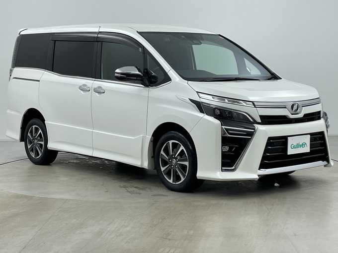 新着情報“ヴォクシーZS 煌Ⅱ”2019年式ホワイトパールクリスタルシャイン入荷しました！