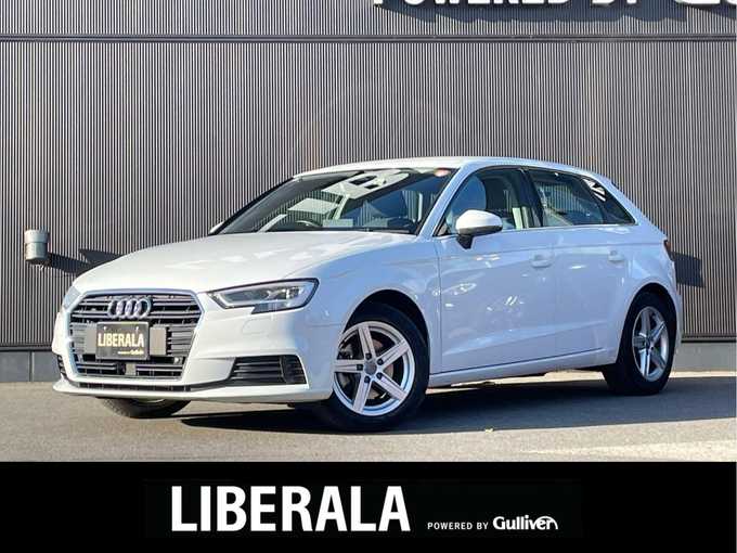 新着情報“Ａ３スポーツバック1．4TFSI”2017年式白入荷しました！