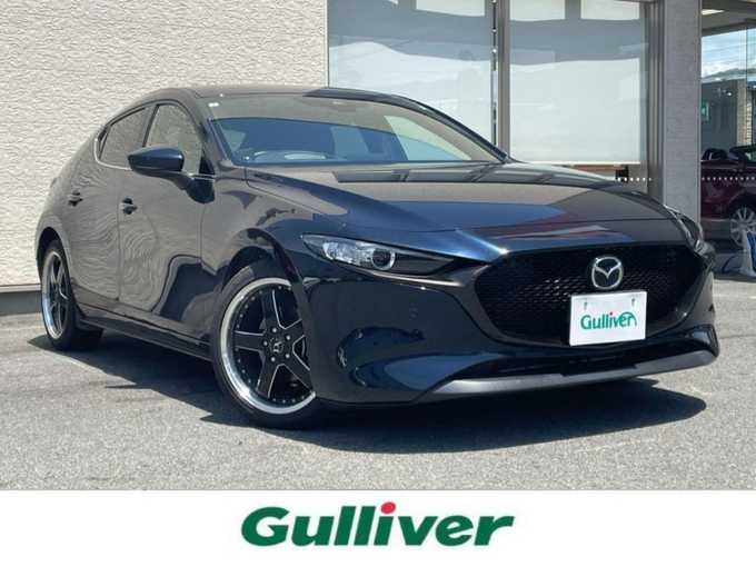 新着情報“ＭＡＺＤＡ３ファストバック15Sツーリング”2019年式ディープクリスタルブルーマイカ入荷しました！