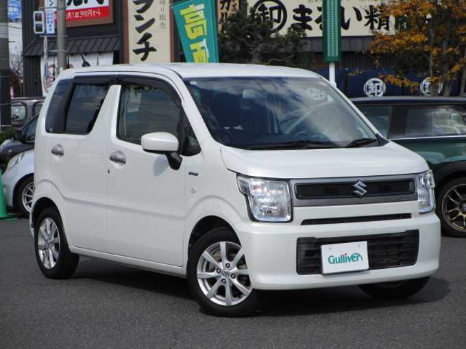 新着情報“ワゴンＲハイブリッドFX リミテッド”2018年式ピュアホワイトP入荷しました！