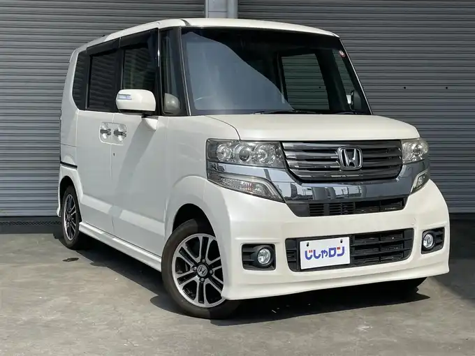 新着情報“Ｎ－ＢＯＸカスタムG特別仕様車SSパッケージ”2014年式プレミアムホワイトパール入荷しました！