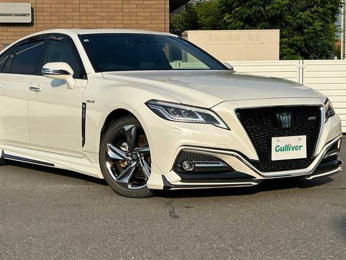 新着情報“クラウンハイブリッドRSアドバンス”2018年式ホワイトパールクリスタルシャイン入荷しました！