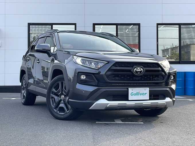 新着情報“ＲＡＶ４アドベンチャー”2023年式グレーメタリック入荷しました！