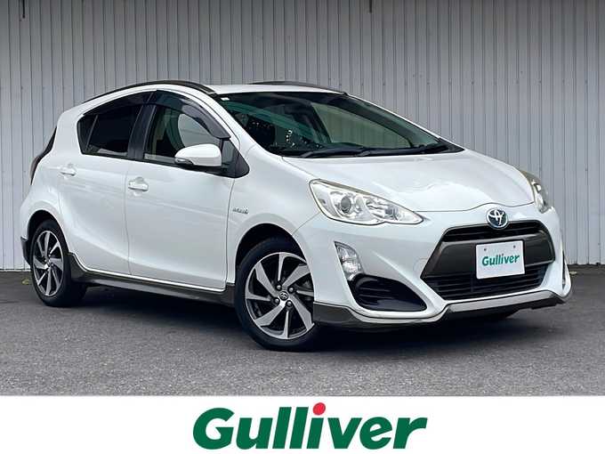 新着情報“アクアX－アーバン”2015年式ライムホワイトパールクリスタルシャイン入荷しました！