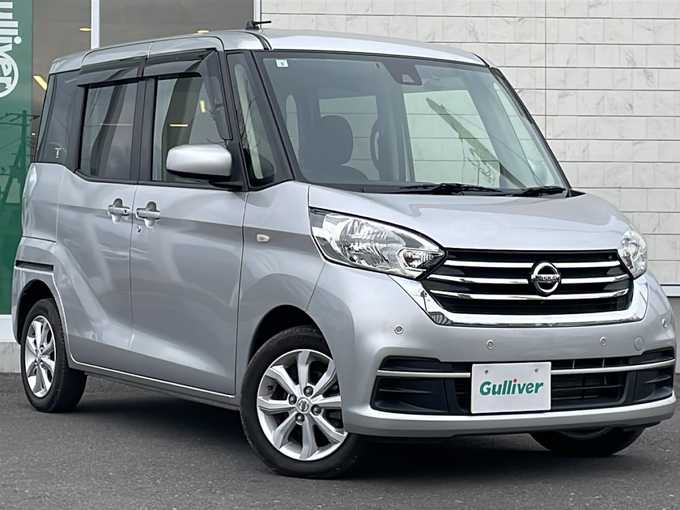 新着情報“デイズルークスX Vセレクション”2019年式スターリングシルバーM入荷しました！