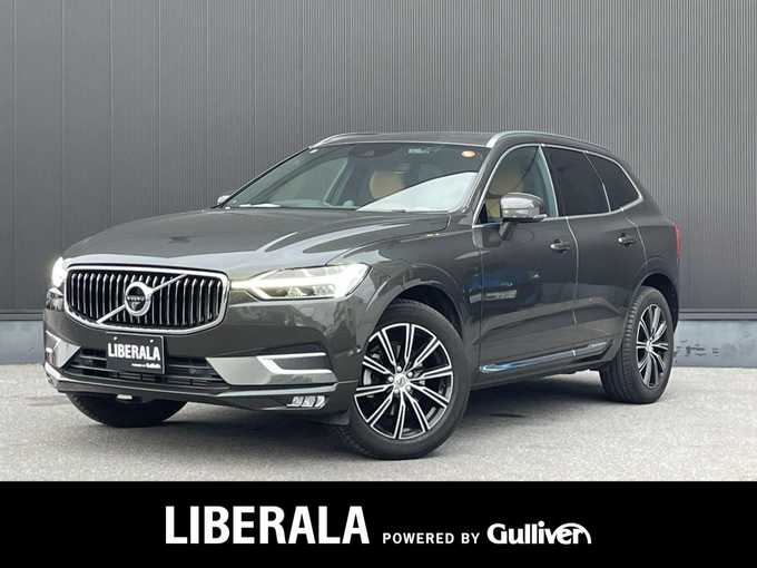 新着情報“ＸＣ６０T5 AWD インスクリプション”2017年式パイングレーメタリック入荷しました！