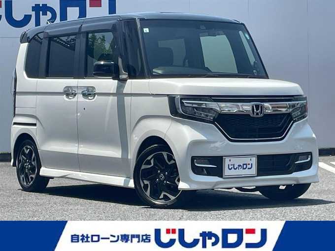 新着情報“Ｎ－ＢＯＸカスタムG・EXターボホンダセンシング”2019年式プラチナホワイトパール入荷しました！