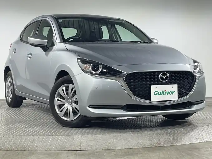 新着情報“ＭＡＺＤＡ２15C”2021年式ソニックシルバーM入荷しました！