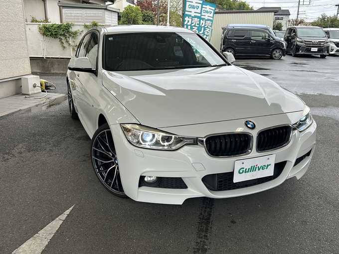 新着情報“３シリーズ320d Mスポーツ”2014年式アルピンホワイトⅢ入荷しました！