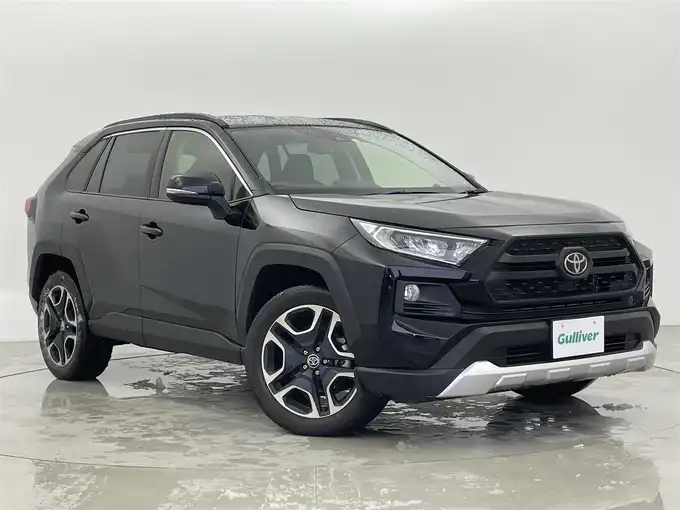 新着情報“ＲＡＶ４アドベンチャー”2020年式アティチュードブラックマイカ入荷しました！