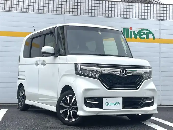 新着情報“Ｎ ＢＯＸカスタム G EX ホンダセンシング”2019年式プラチナホワイトパール入荷しました！