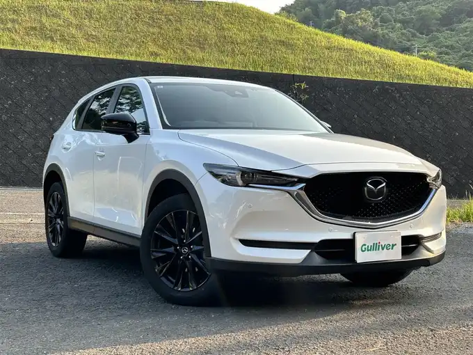 新着情報“ＣＸ－５20S ブラックトーンED”2021年式スノーフレイクホワイトパールマイカ入荷しました！