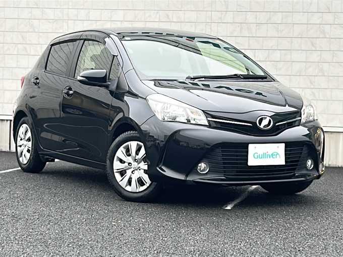 新着情報“ヴィッツU”2014年式ブラックマイカ入荷しました！