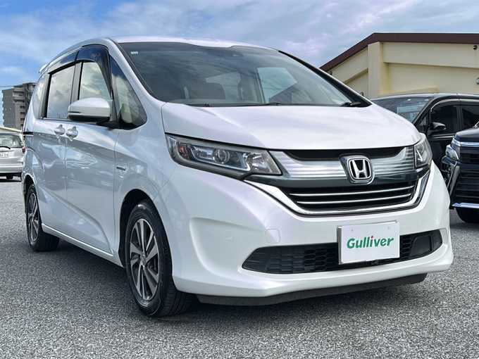 新着情報“フリードハイブリッドハイブリッド・Gホンダセンシング”2019年式ホワイトオーキッドパール入荷しました！