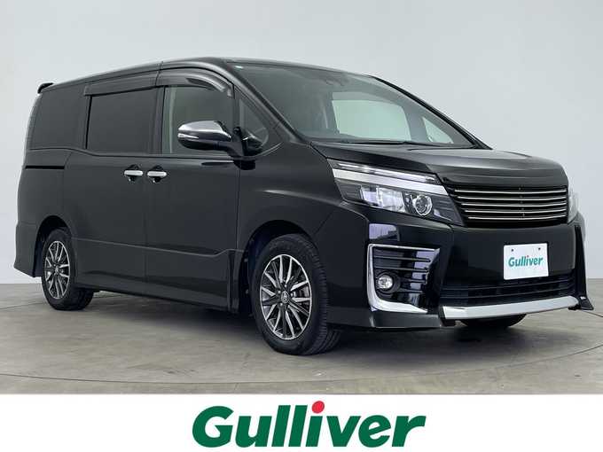 新着情報“ヴォクシーZS 煌Ⅱ”2017年式ブラック入荷しました！