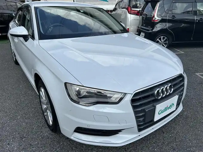 新着情報“Ａ３セダン1．4TFSI”2014年式白入荷しました！