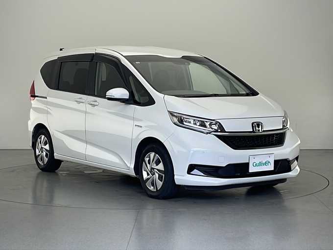 新着情報“フリードハイブリッドハイブリッド・Gホンダセンシング”2021年式プラチナホワイトパール入荷しました！