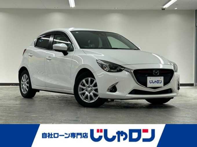 新着情報“デミオXDツーリング”2018年式スノーフレイクホワイトパールマイカ入荷しました！